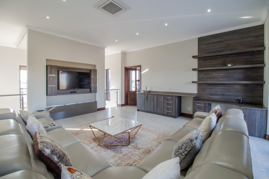 4 Bedroom Property for Sale in Serengeti Lifestyle Estate Gauteng