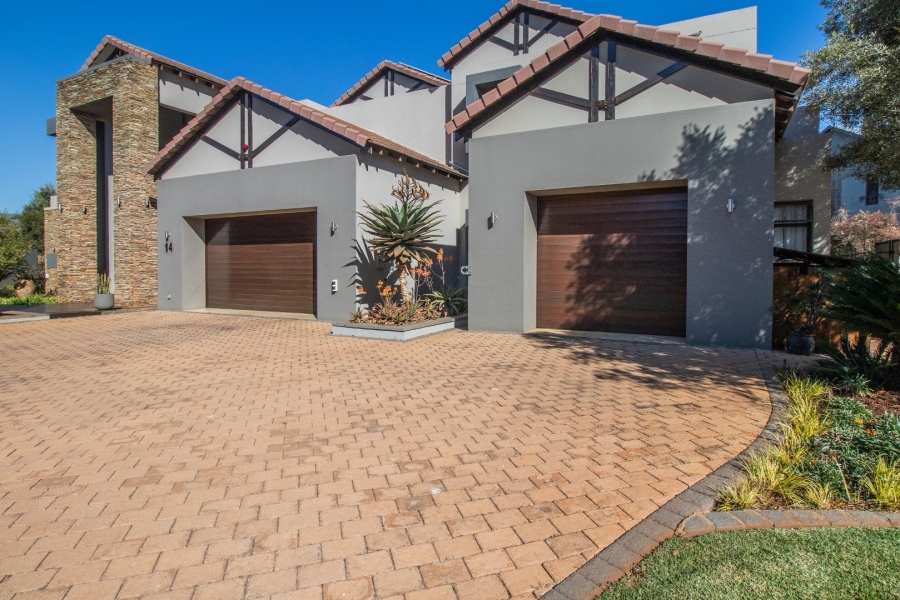 4 Bedroom Property for Sale in Serengeti Lifestyle Estate Gauteng