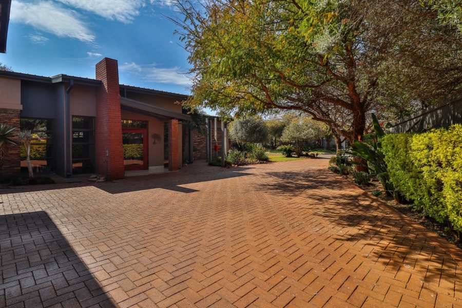 4 Bedroom Property for Sale in Serengeti Lifestyle Estate Gauteng