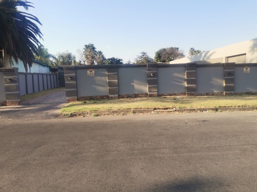 4 Bedroom Property for Sale in Edleen Gauteng