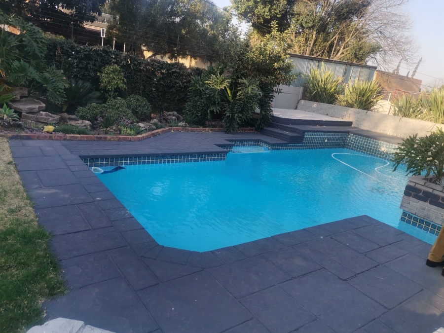 4 Bedroom Property for Sale in Edleen Gauteng