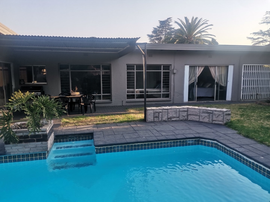 4 Bedroom Property for Sale in Edleen Gauteng