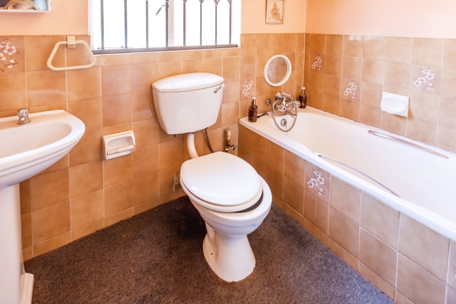 3 Bedroom Property for Sale in Witpoortjie Gauteng