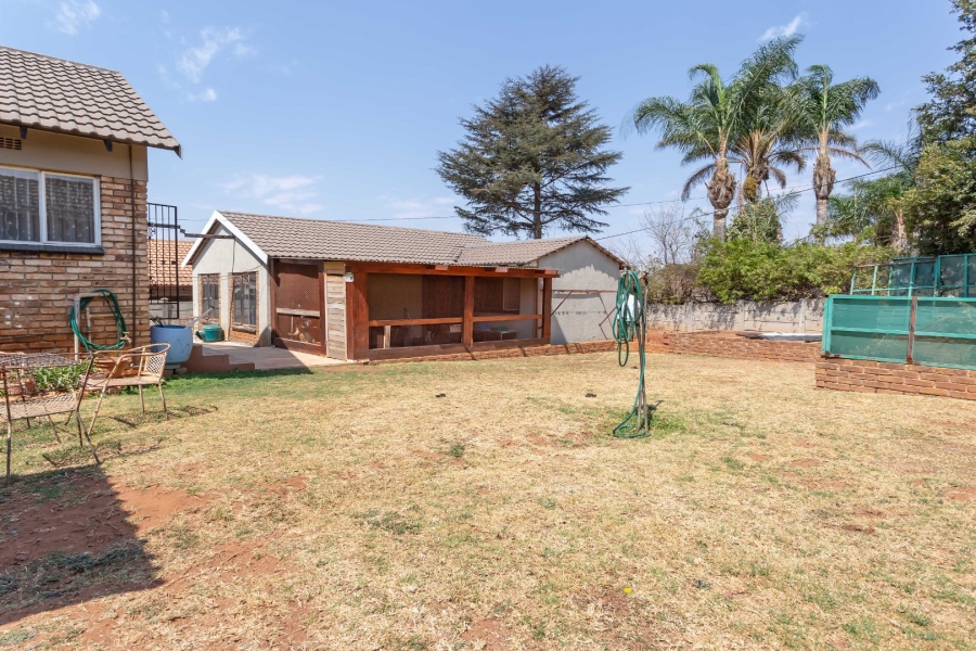 3 Bedroom Property for Sale in Witpoortjie Gauteng