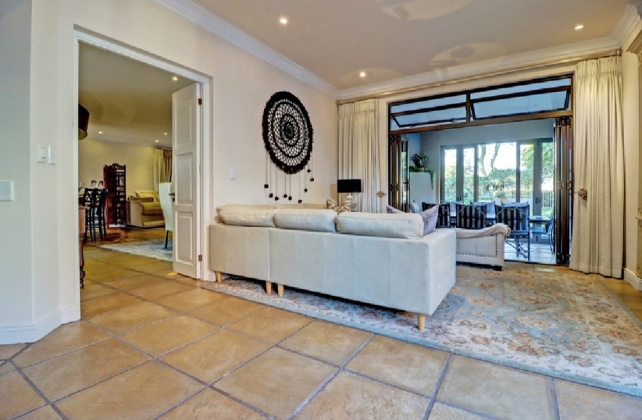 4 Bedroom Property for Sale in Blue Valley Golf Estate Gauteng