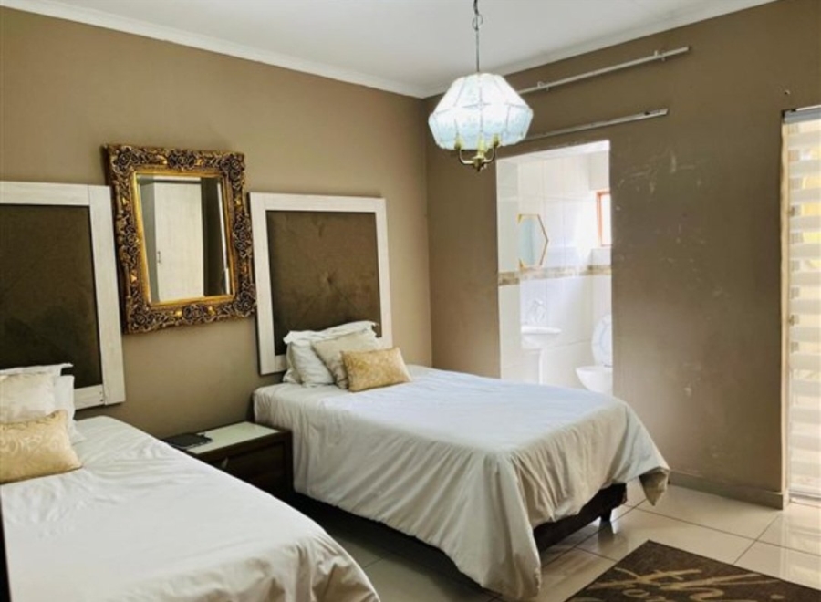 8 Bedroom Property for Sale in Randjesfontein A H Gauteng