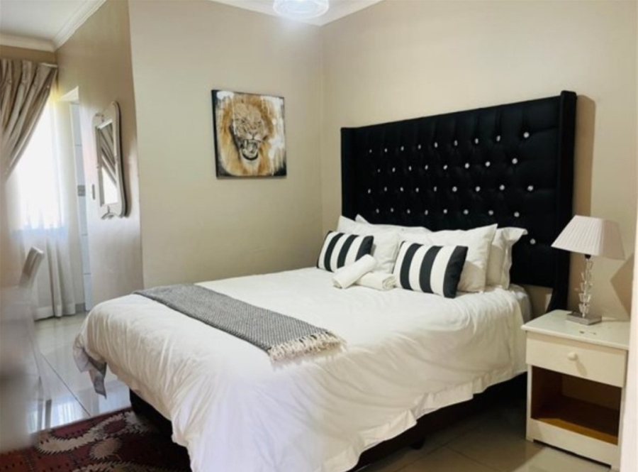 8 Bedroom Property for Sale in Randjesfontein A H Gauteng