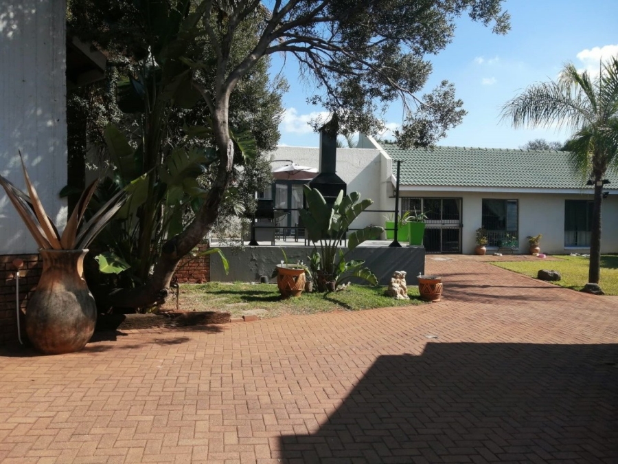 4 Bedroom Property for Sale in Amandasig Gauteng