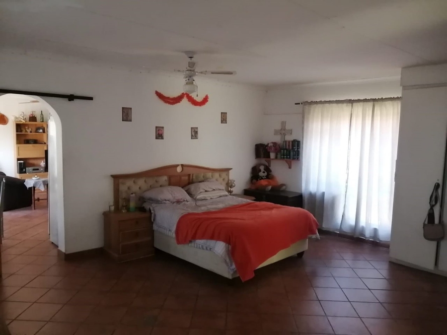 4 Bedroom Property for Sale in Amandasig Gauteng