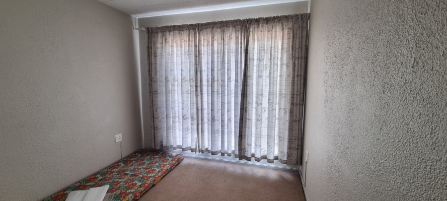 To Let 3 Bedroom Property for Rent in Bassonia Gauteng