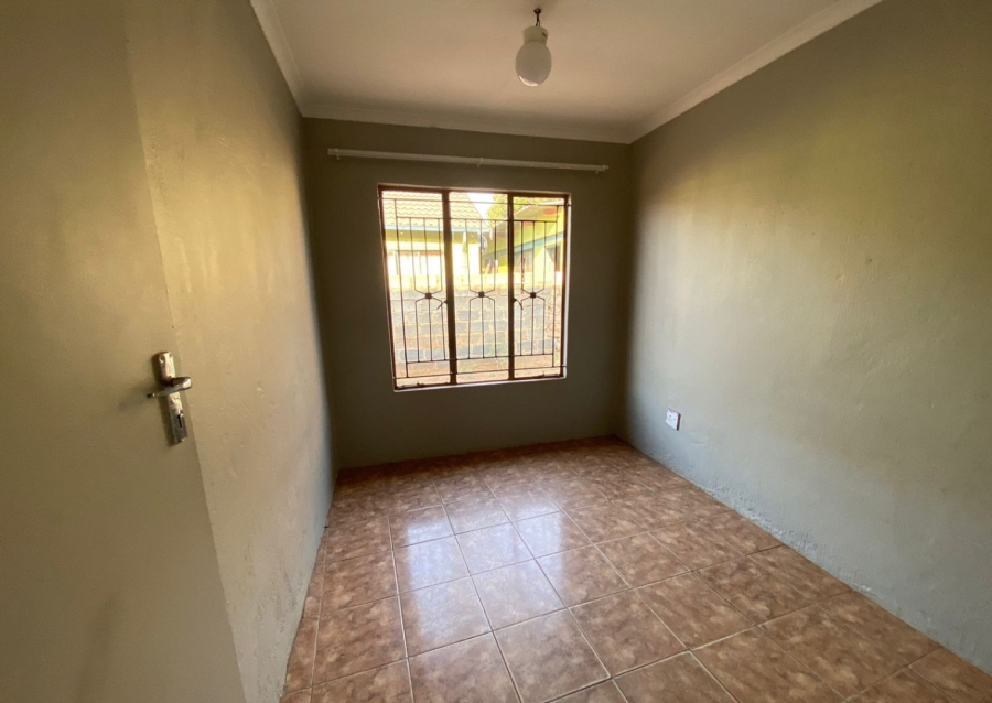 3 Bedroom Property for Sale in Mahube Valley Gauteng