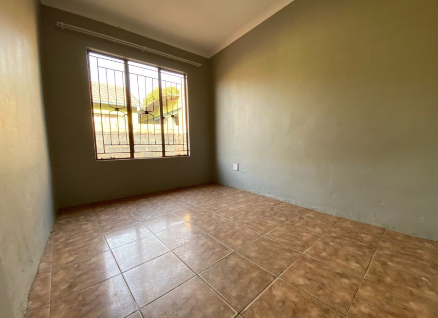 3 Bedroom Property for Sale in Mahube Valley Gauteng