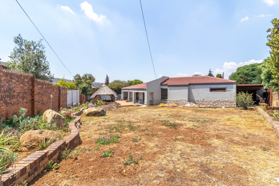 3 Bedroom Property for Sale in Glenvista Gauteng