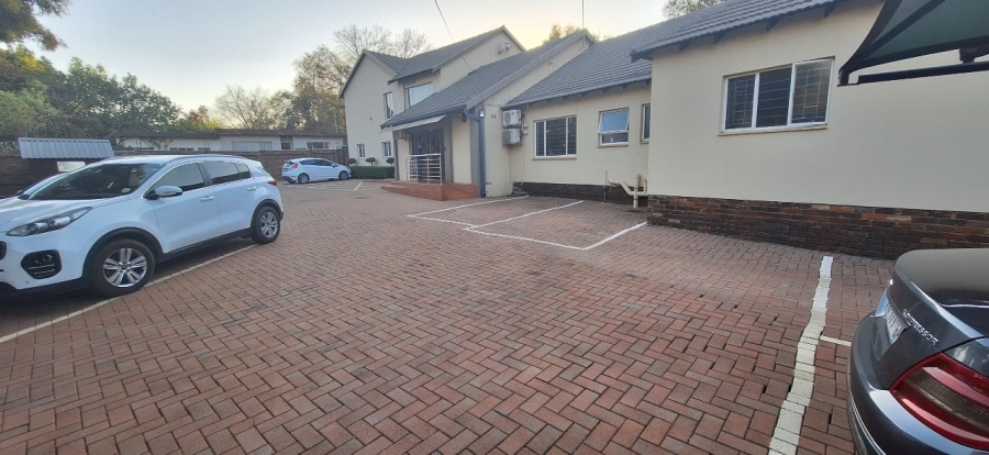  Bedroom Property for Sale in Lynnwood Glen Gauteng