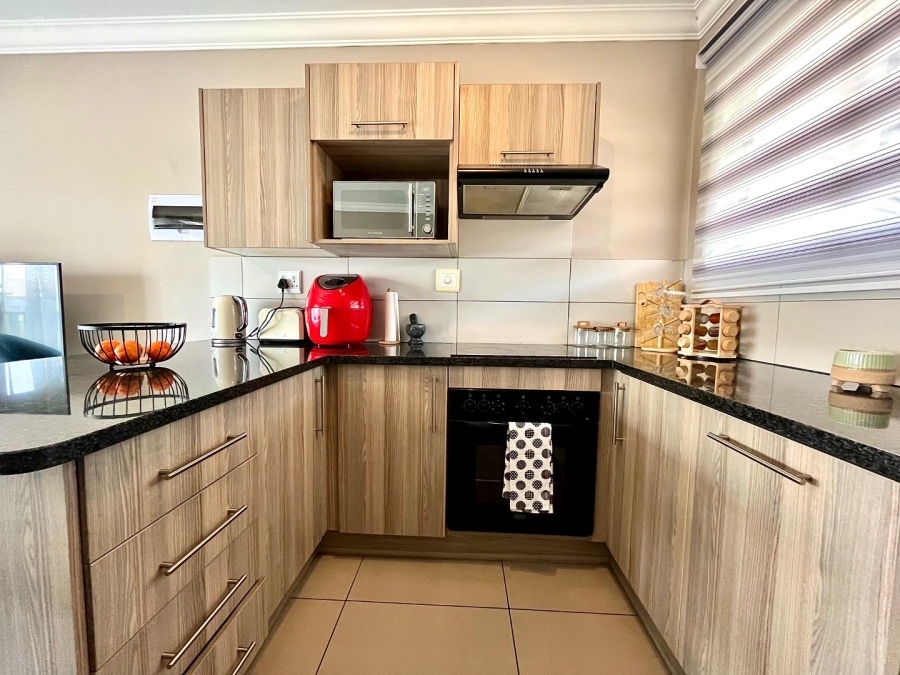 1 Bedroom Property for Sale in Fourways Gauteng