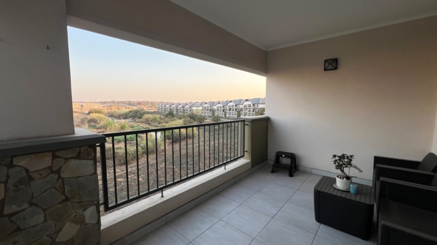 To Let 1 Bedroom Property for Rent in Waterfall Gauteng