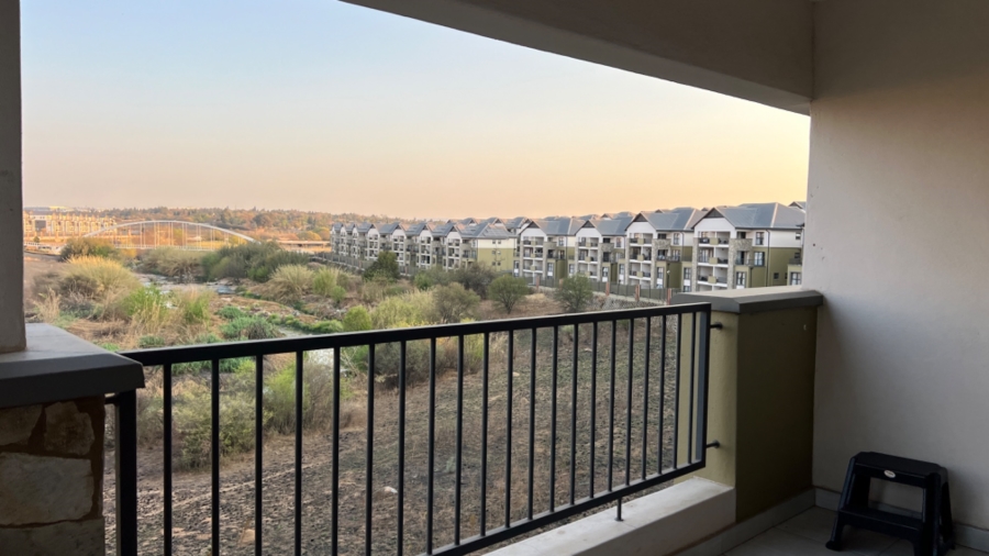 To Let 1 Bedroom Property for Rent in Waterfall Gauteng