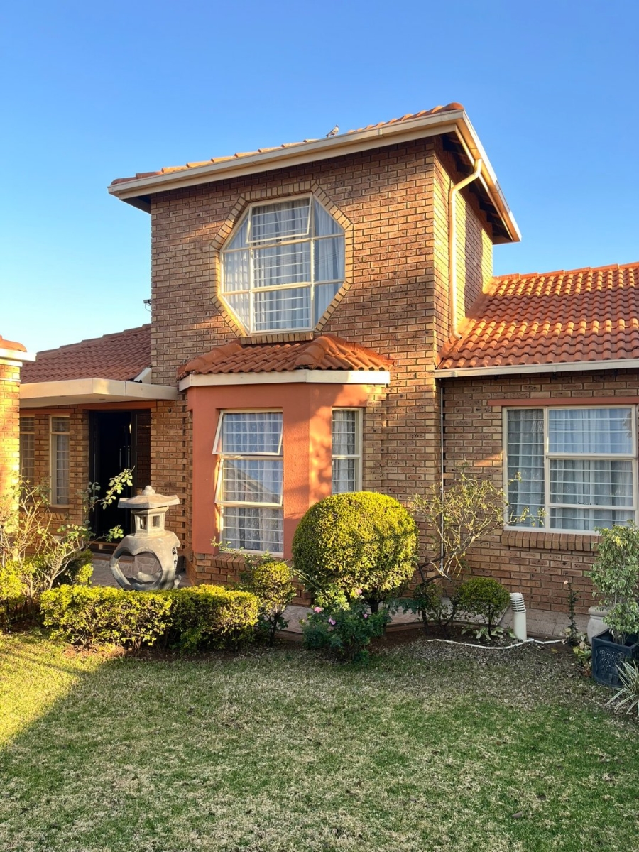 3 Bedroom Property for Sale in Eersterust Gauteng