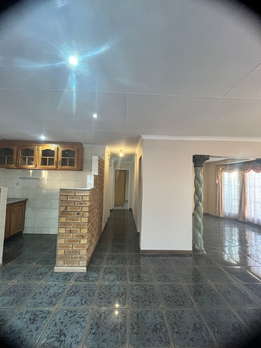 3 Bedroom Property for Sale in Eersterust Gauteng