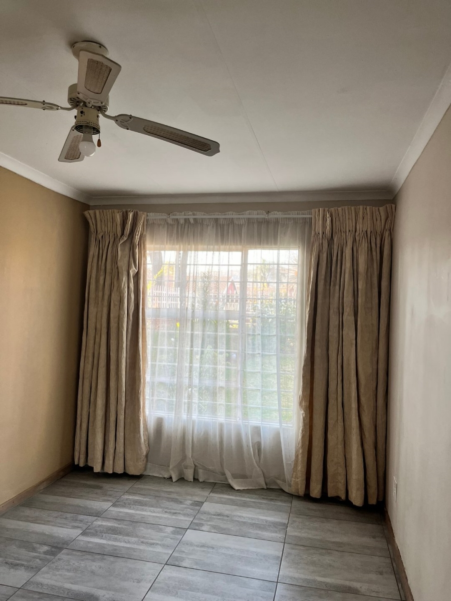 3 Bedroom Property for Sale in Eersterust Gauteng