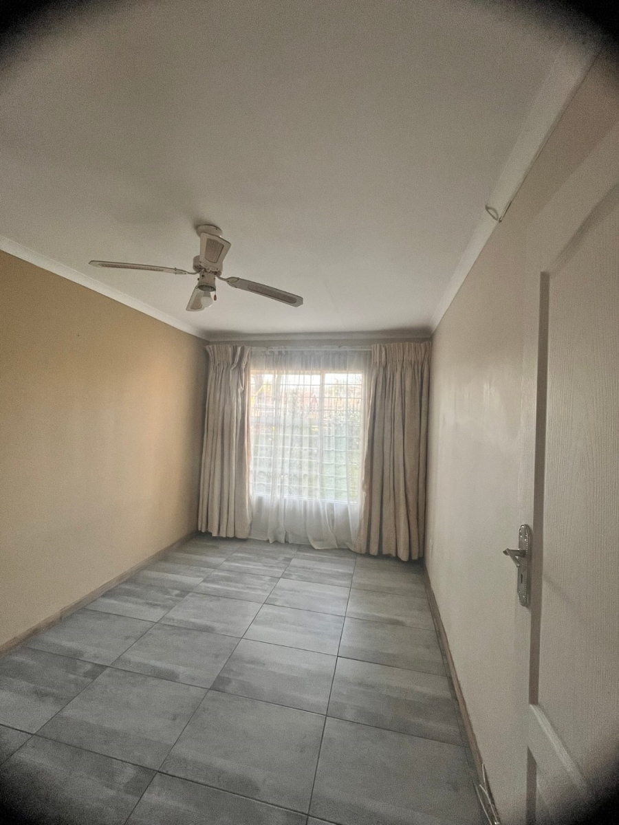 3 Bedroom Property for Sale in Eersterust Gauteng