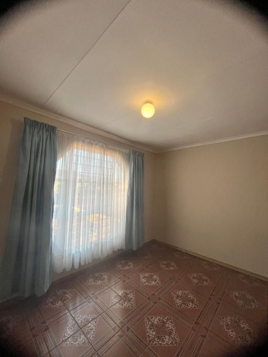 3 Bedroom Property for Sale in Eersterust Gauteng