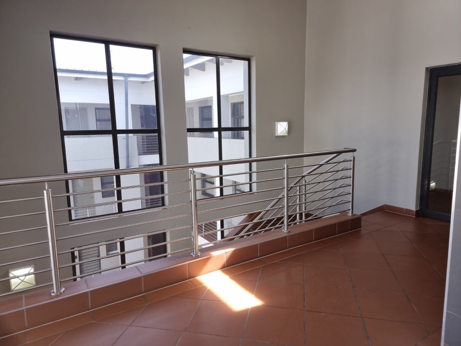 To Let 2 Bedroom Property for Rent in Rivonia Gauteng