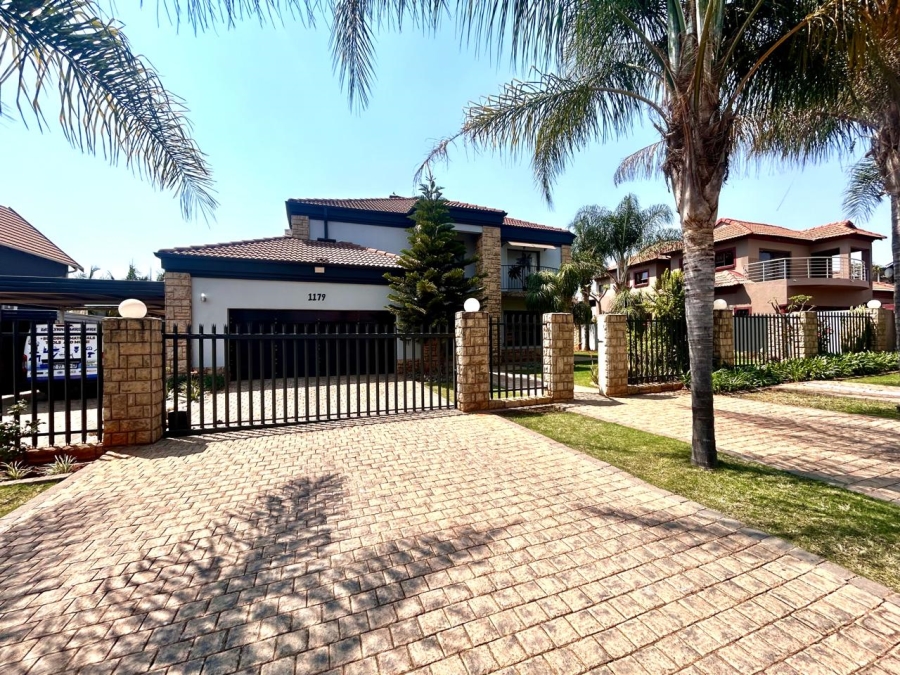 6 Bedroom Property for Sale in Montana Tuine Gauteng