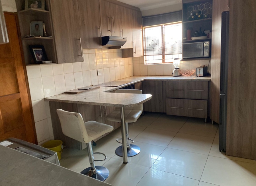 3 Bedroom Property for Sale in Mahube Valley Gauteng