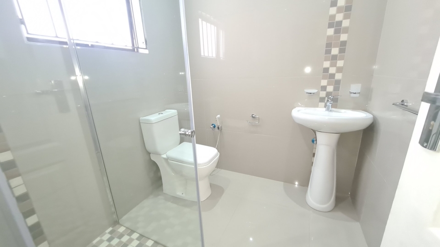 To Let 2 Bedroom Property for Rent in Erasmia Gauteng