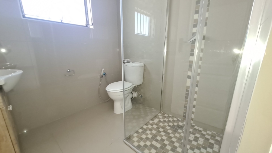 To Let 2 Bedroom Property for Rent in Erasmia Gauteng