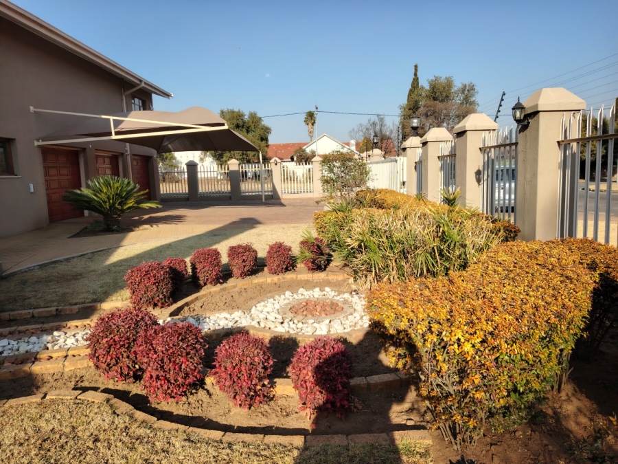 5 Bedroom Property for Sale in Ferryvale Gauteng