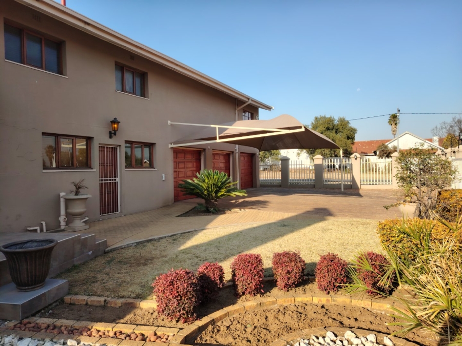 5 Bedroom Property for Sale in Ferryvale Gauteng