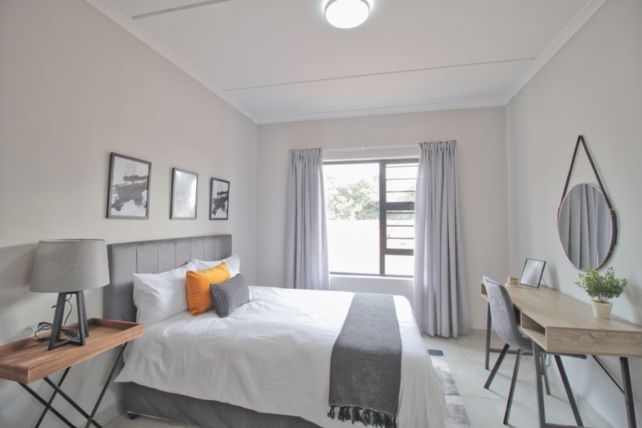 2 Bedroom Property for Sale in Goedeburg Gauteng