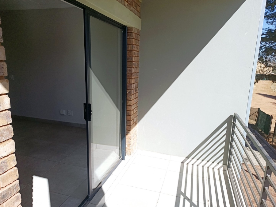 2 Bedroom Property for Sale in Goedeburg Gauteng