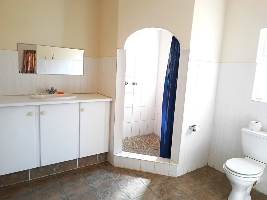 2 Bedroom Property for Sale in Kameelfontein Gauteng