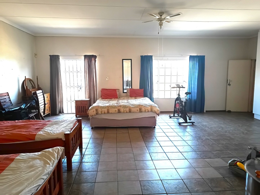 2 Bedroom Property for Sale in Kameelfontein Gauteng