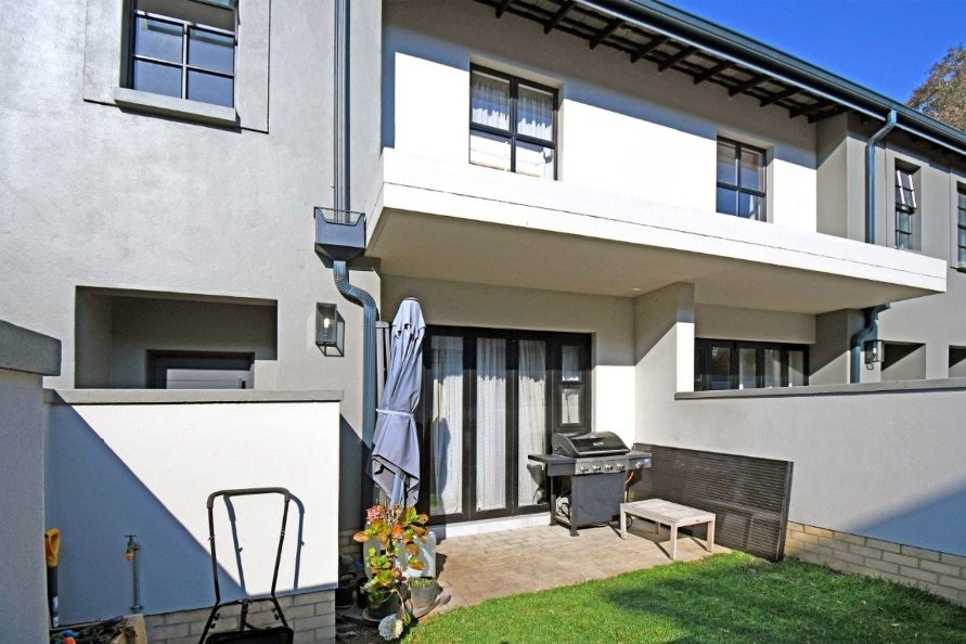 3 Bedroom Property for Sale in Bryanston Gauteng