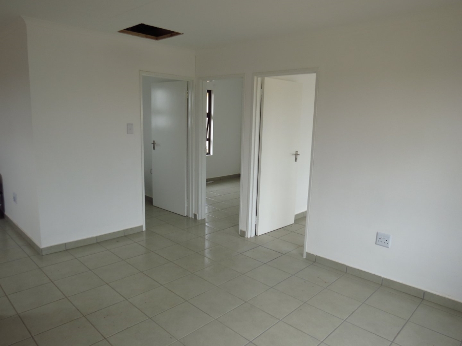 2 Bedroom Property for Sale in Crystal Park Gauteng