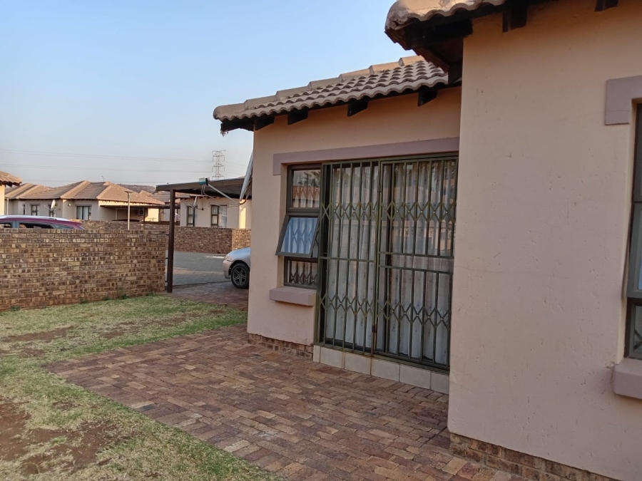 3 Bedroom Property for Sale in Chantelle Gauteng