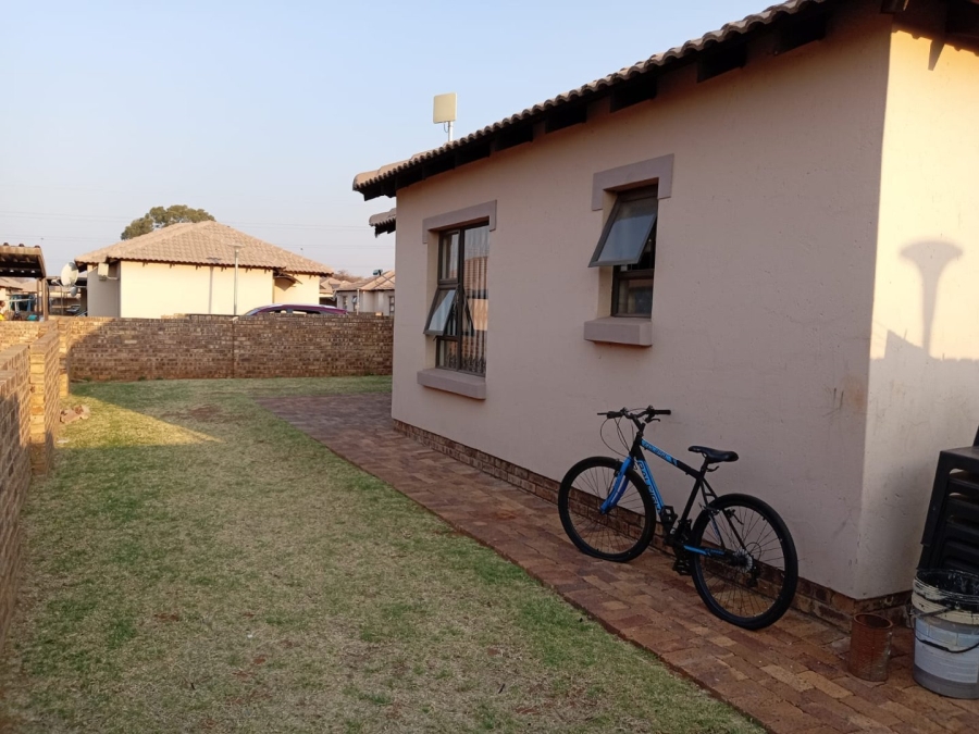 3 Bedroom Property for Sale in Chantelle Gauteng