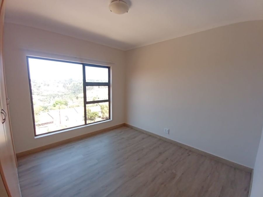 2 Bedroom Property for Sale in Noordheuwel Gauteng