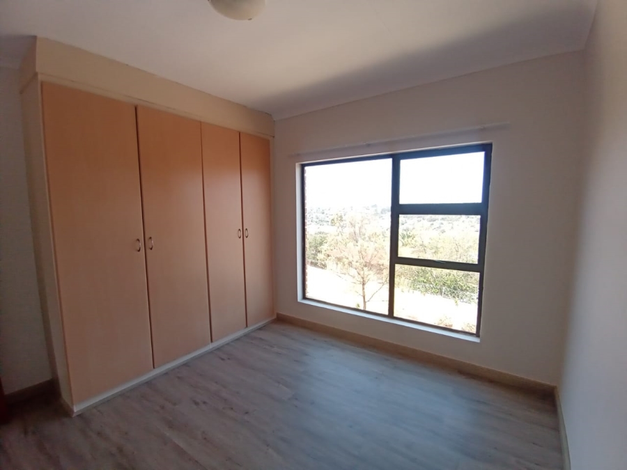 2 Bedroom Property for Sale in Noordheuwel Gauteng