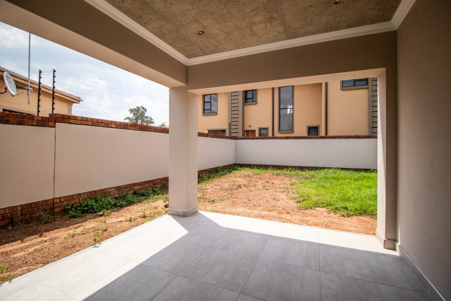 3 Bedroom Property for Sale in Comet Gauteng