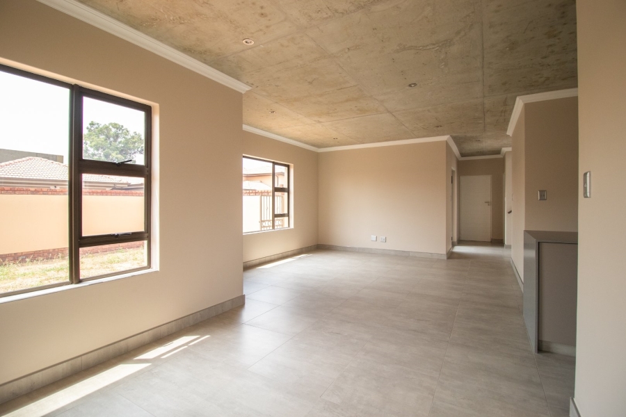 4 Bedroom Property for Sale in Comet Gauteng