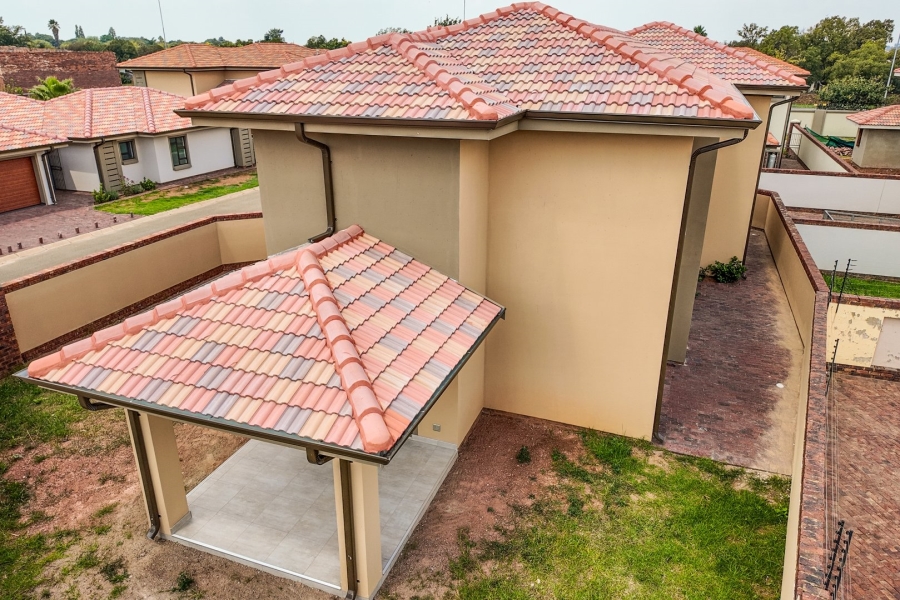 4 Bedroom Property for Sale in Comet Gauteng