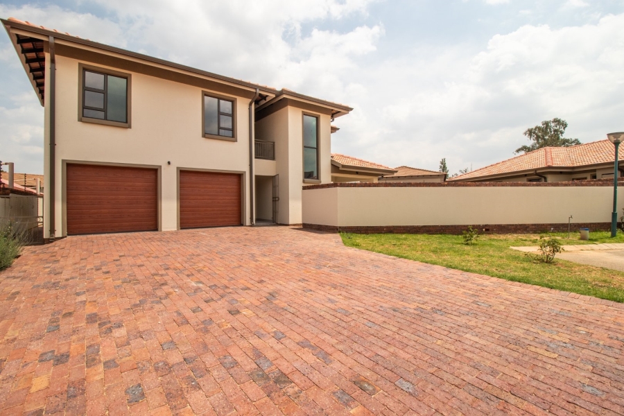 3 Bedroom Property for Sale in Comet Gauteng