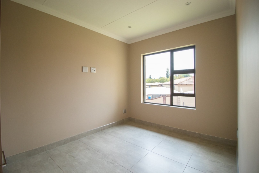 3 Bedroom Property for Sale in Comet Gauteng