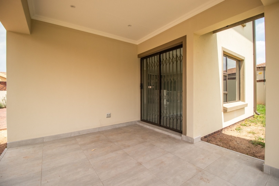 3 Bedroom Property for Sale in Comet Gauteng