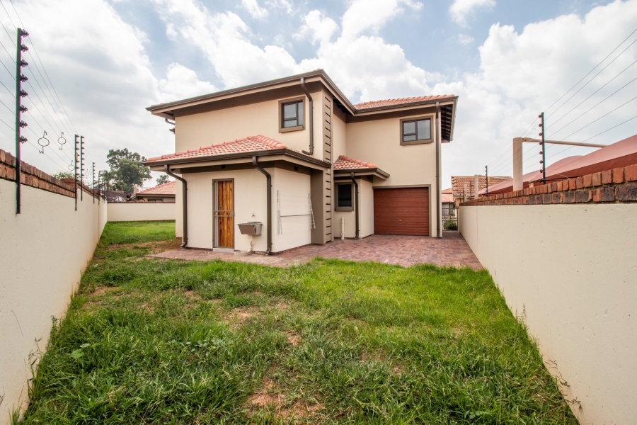 3 Bedroom Property for Sale in Comet Gauteng